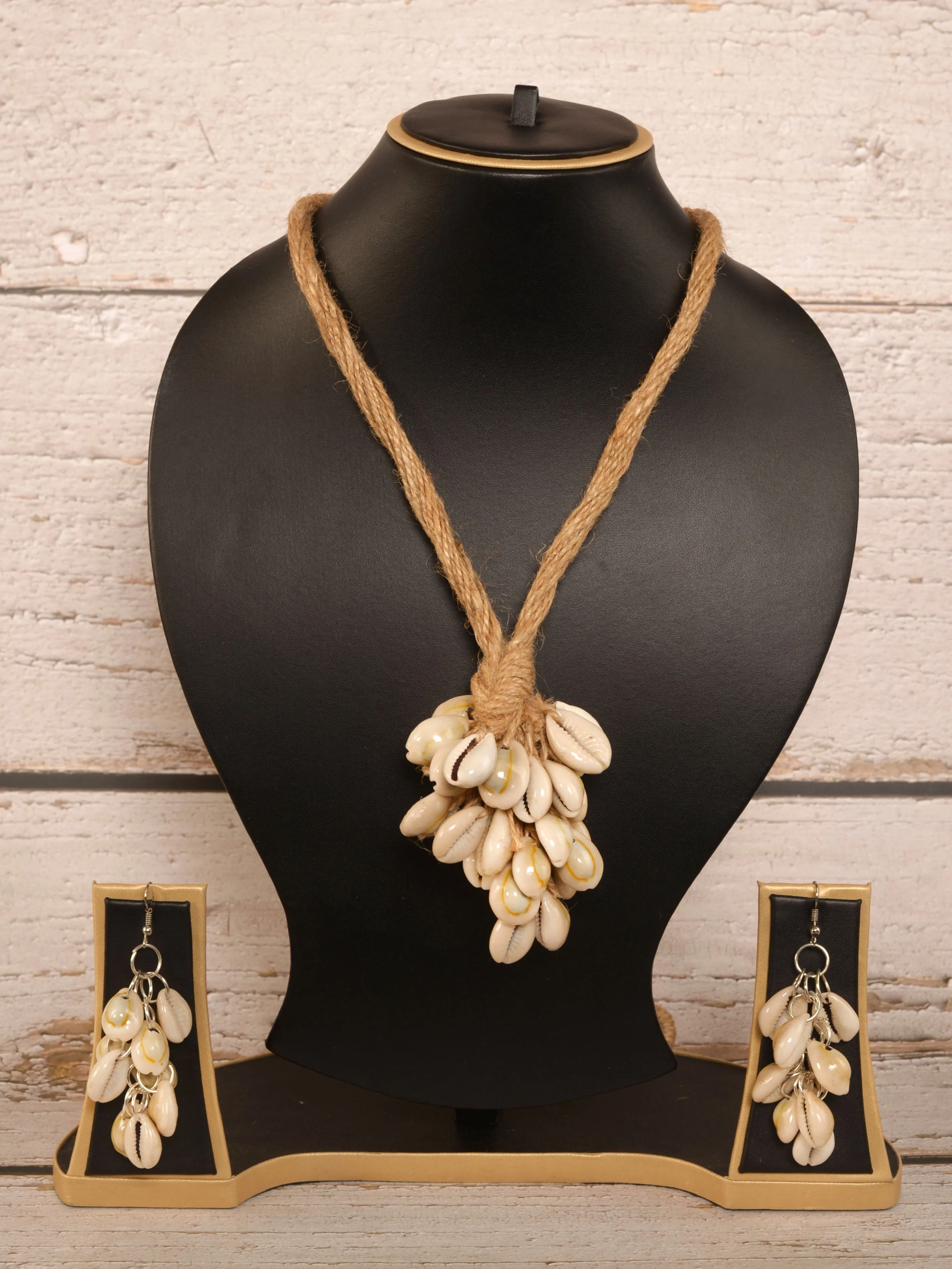 Adishri Jute & Kori Necklace & Earrings set