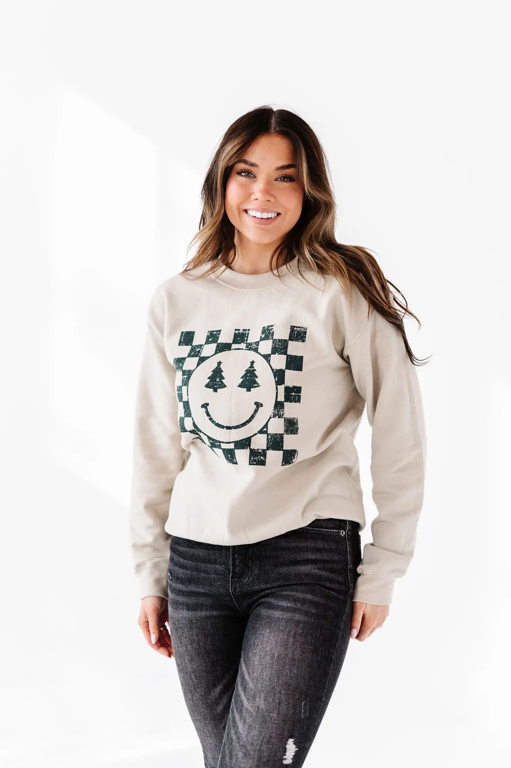 Christmas Tree Joy Graphic Sweatshirt in Sand