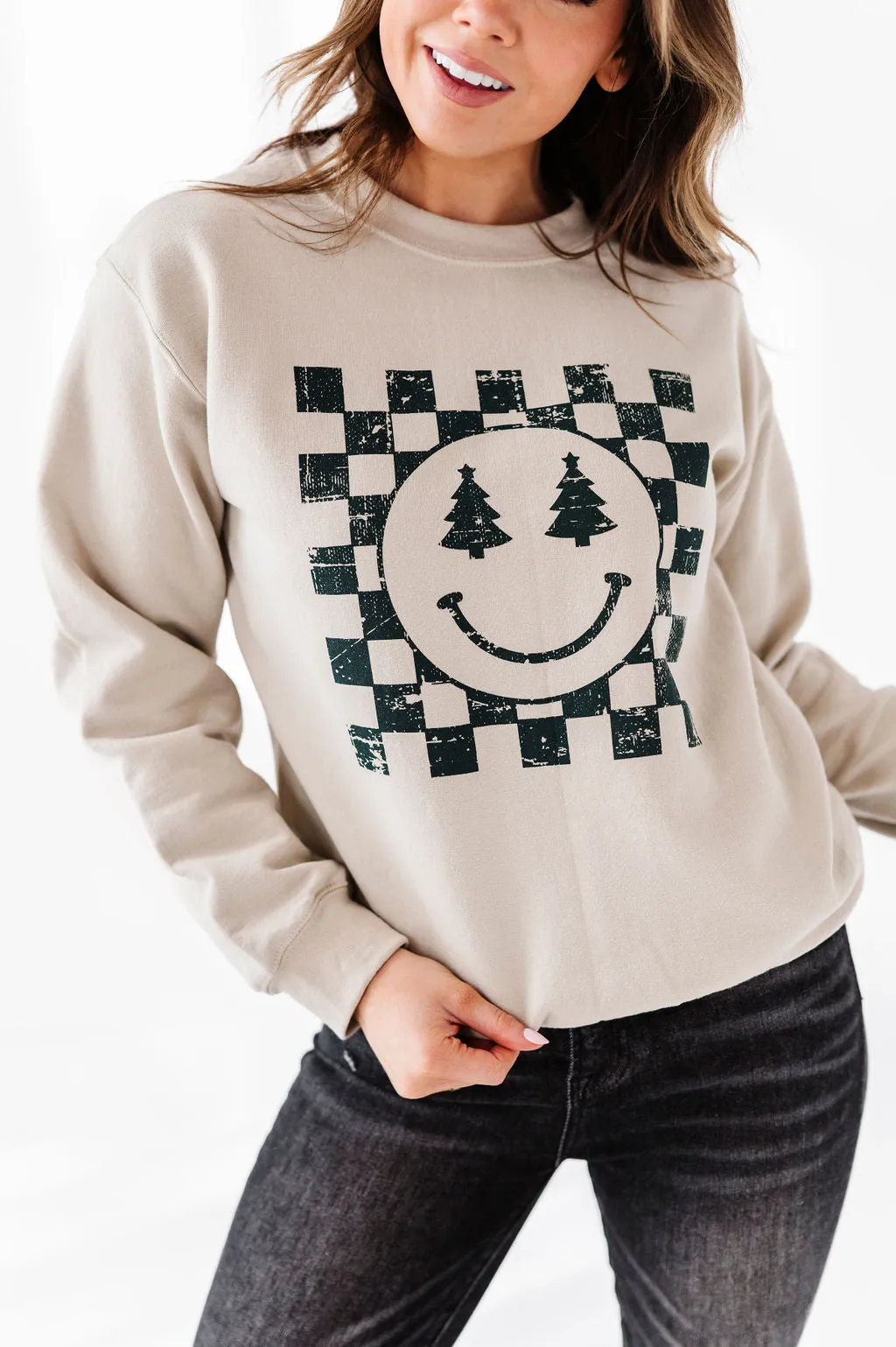 Christmas Tree Joy Graphic Sweatshirt in Sand