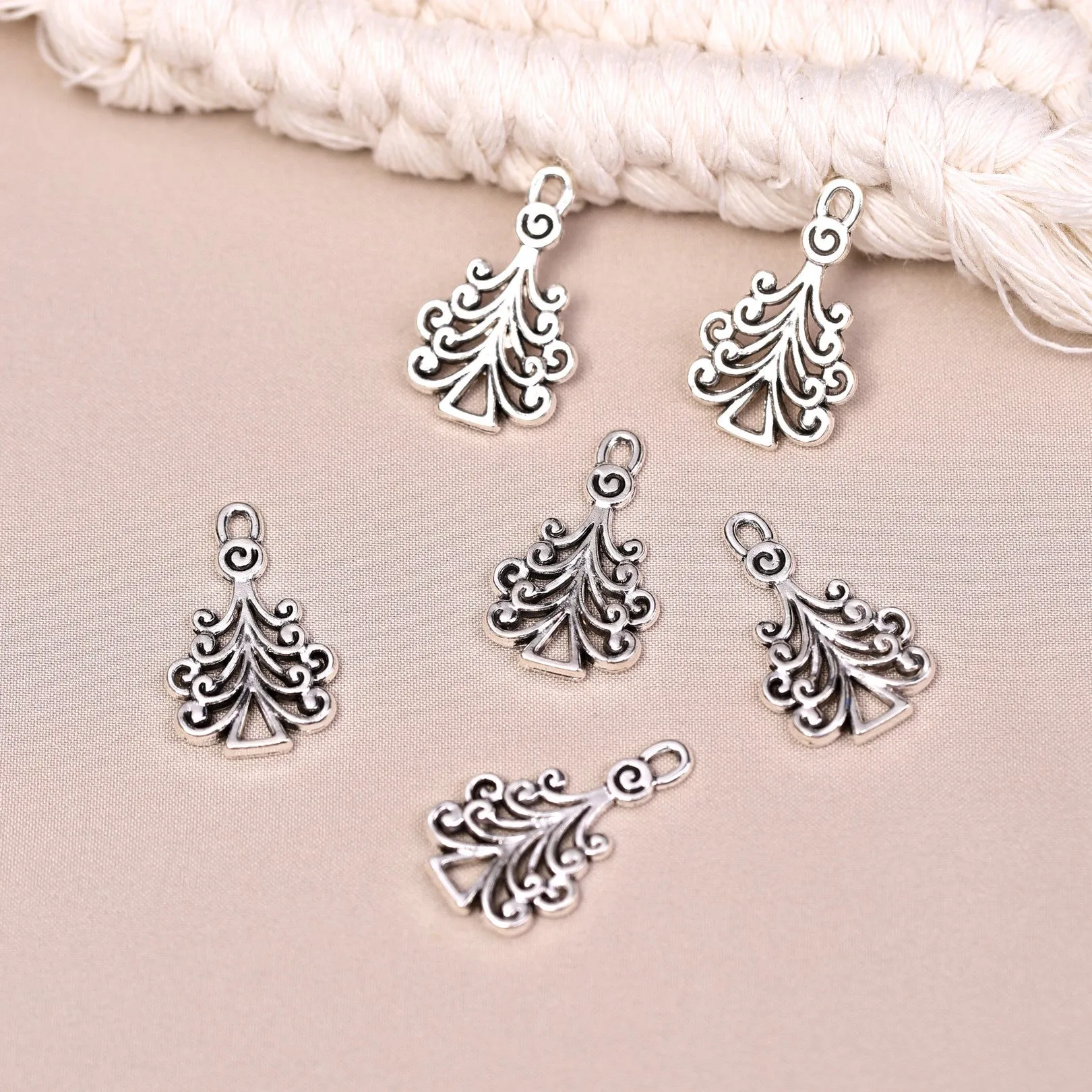 Christmas Tree Metal Charms (6pcs) (MLB-008)