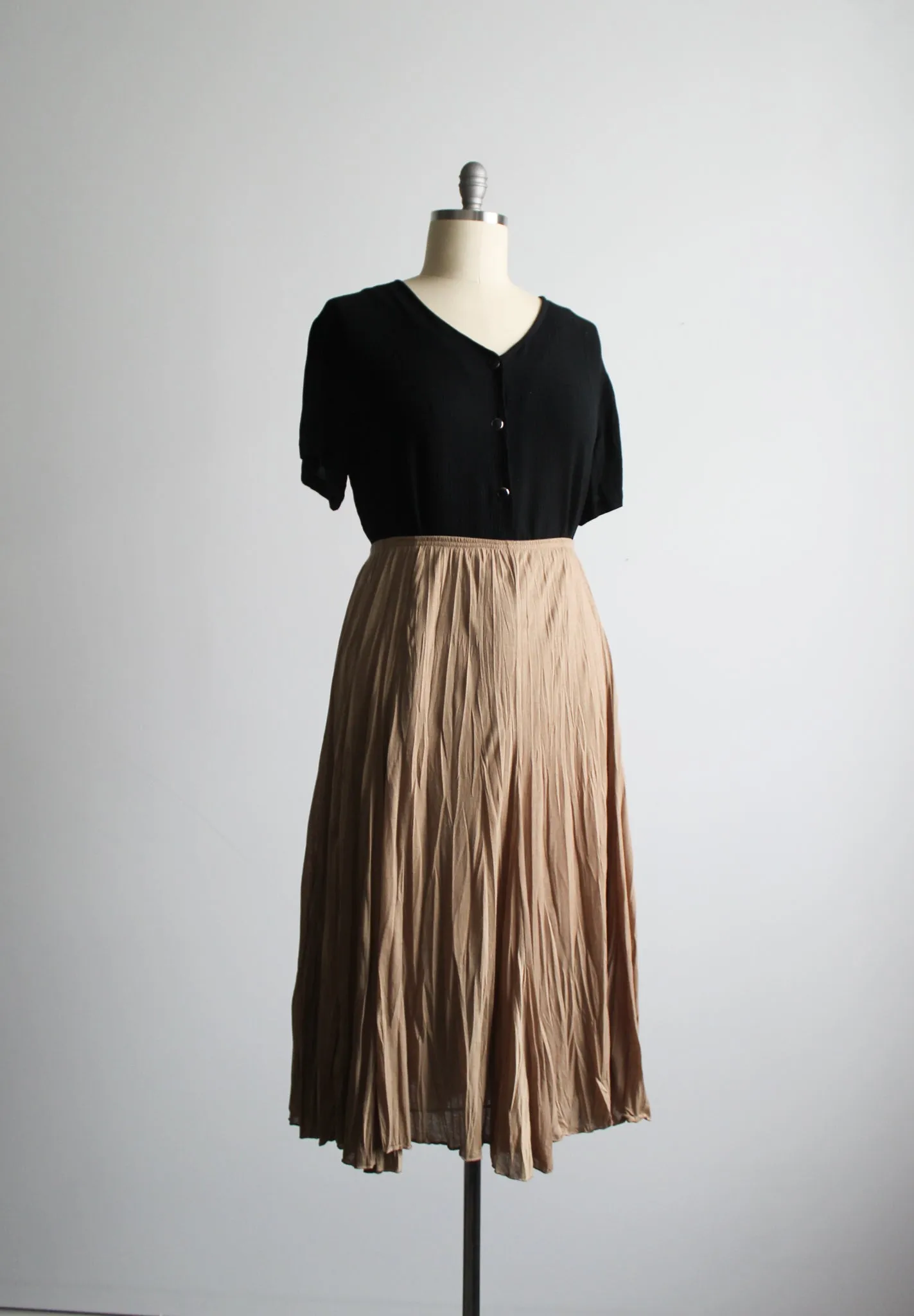 coriander midi skirt