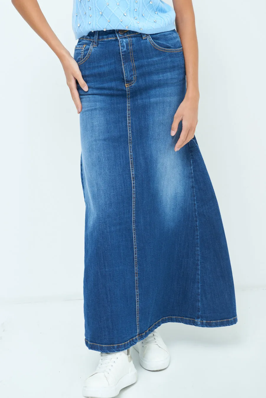 Denim maxi skirt wholesale