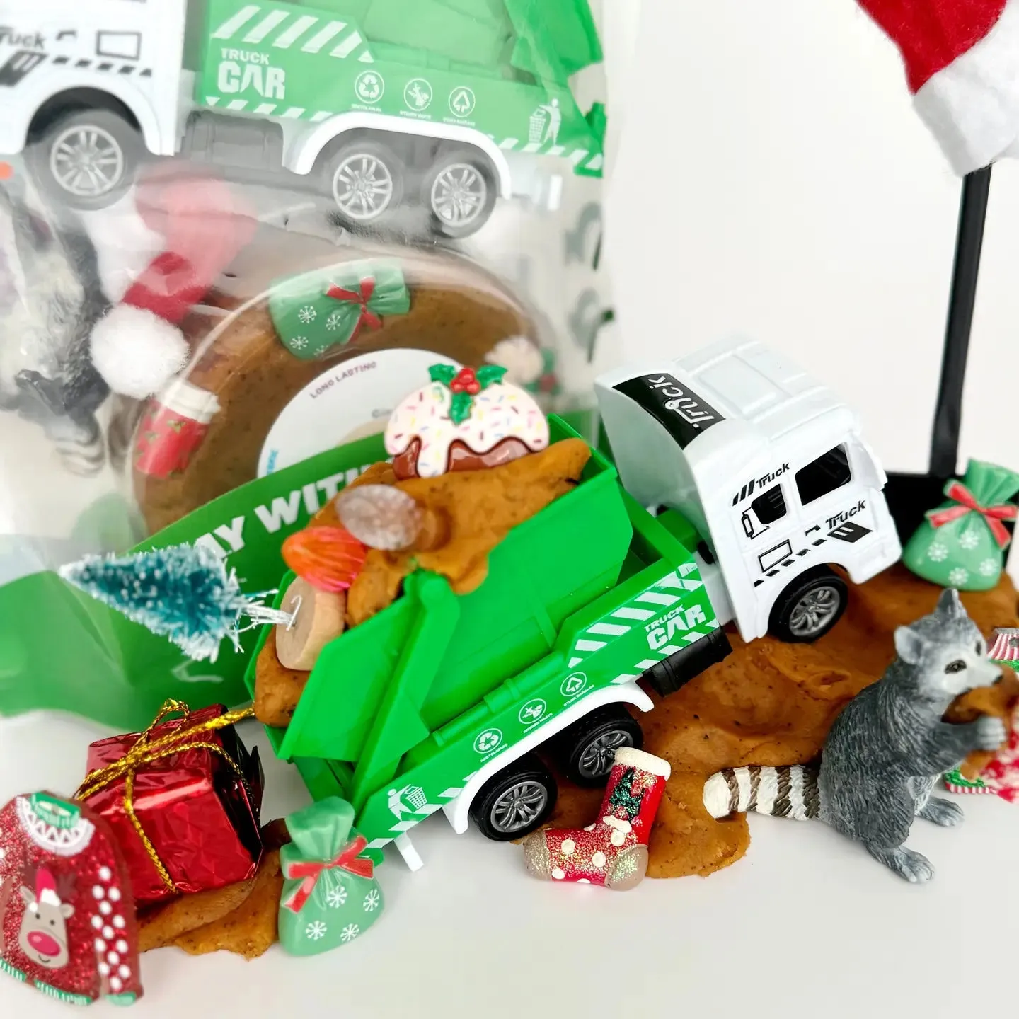 Earth Grown KidDough: Bagged Sensory Kit Holiday Garbage