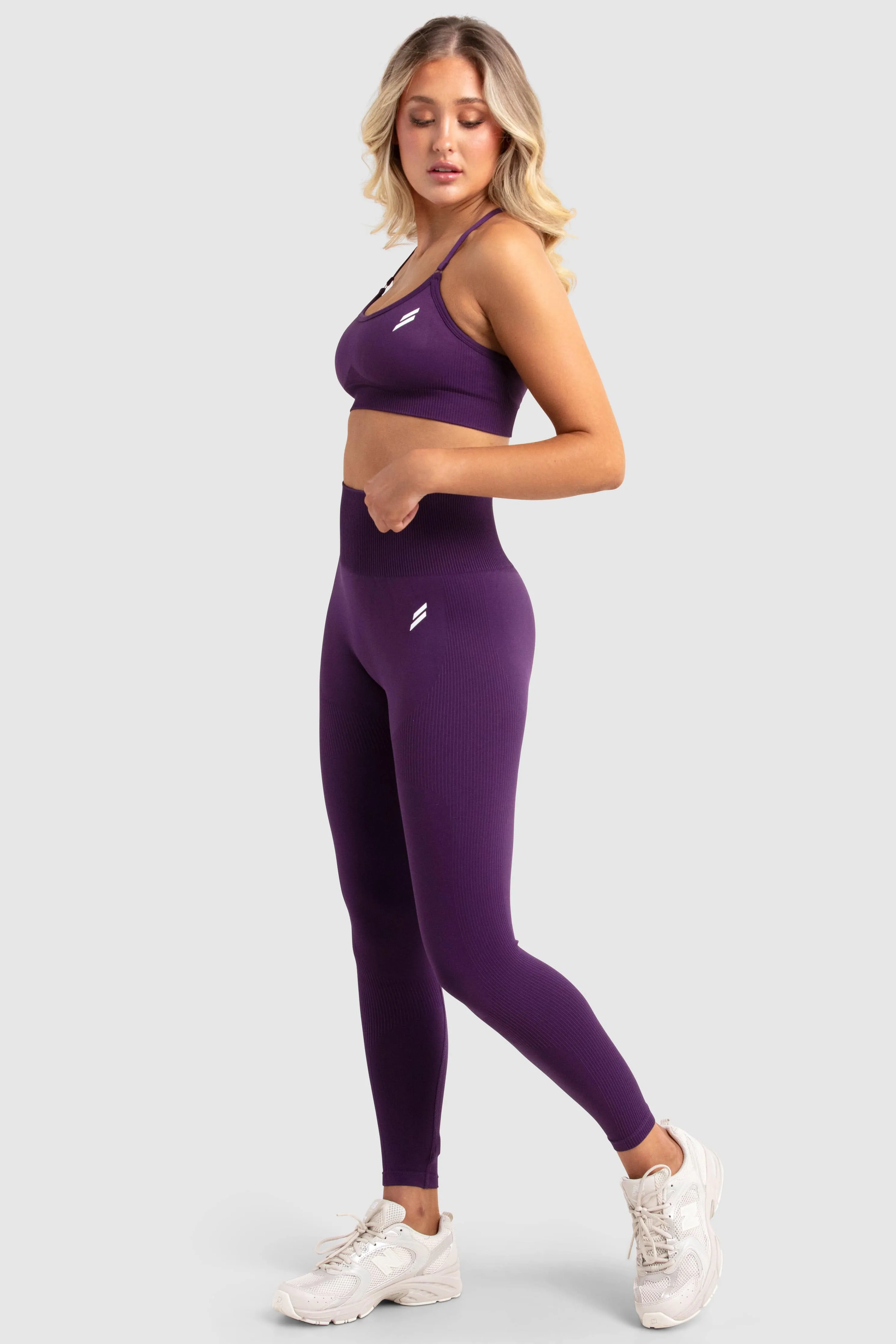 Impact Seamless Crop - Plum