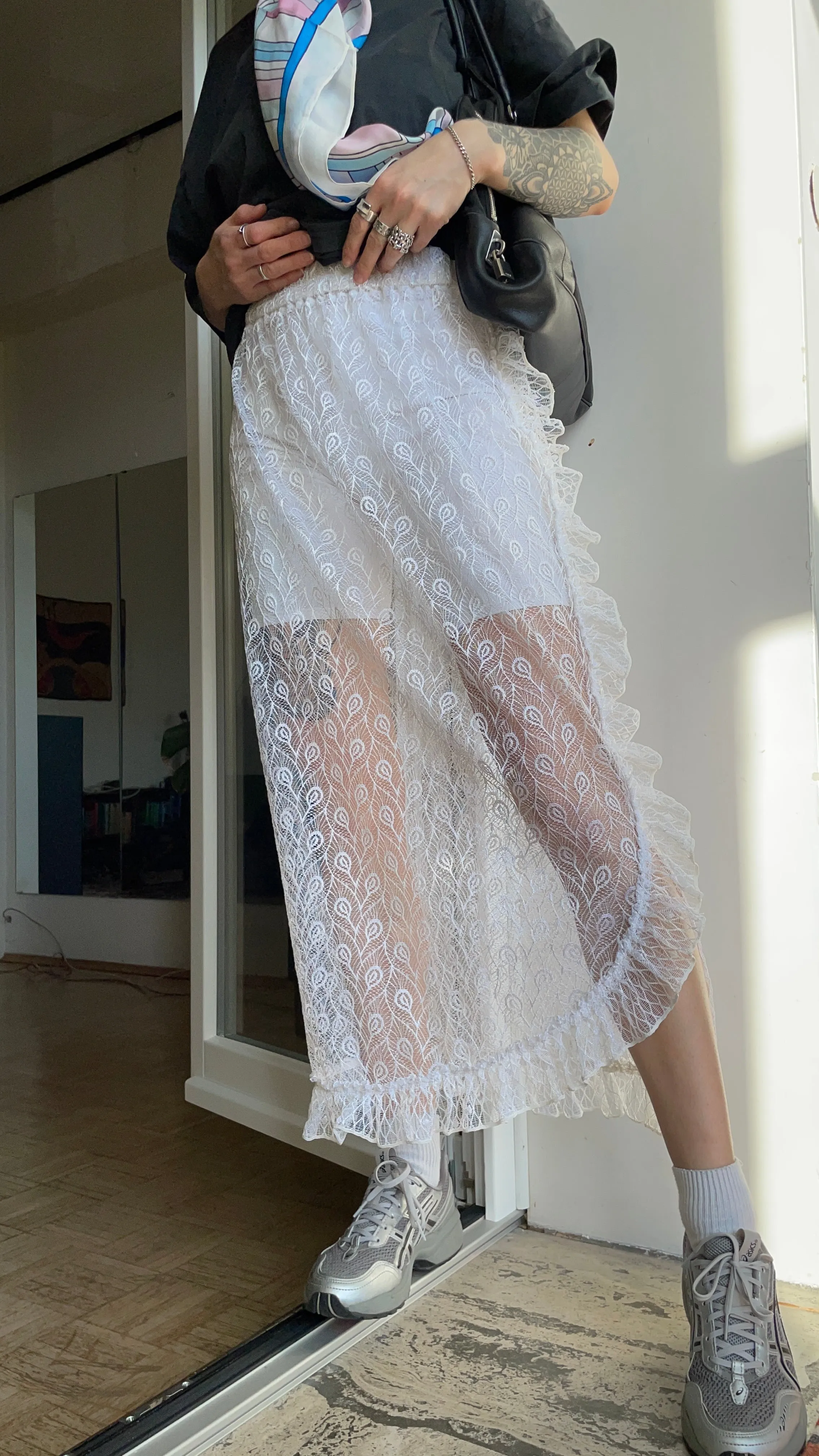 MAXI LACE SKIRT