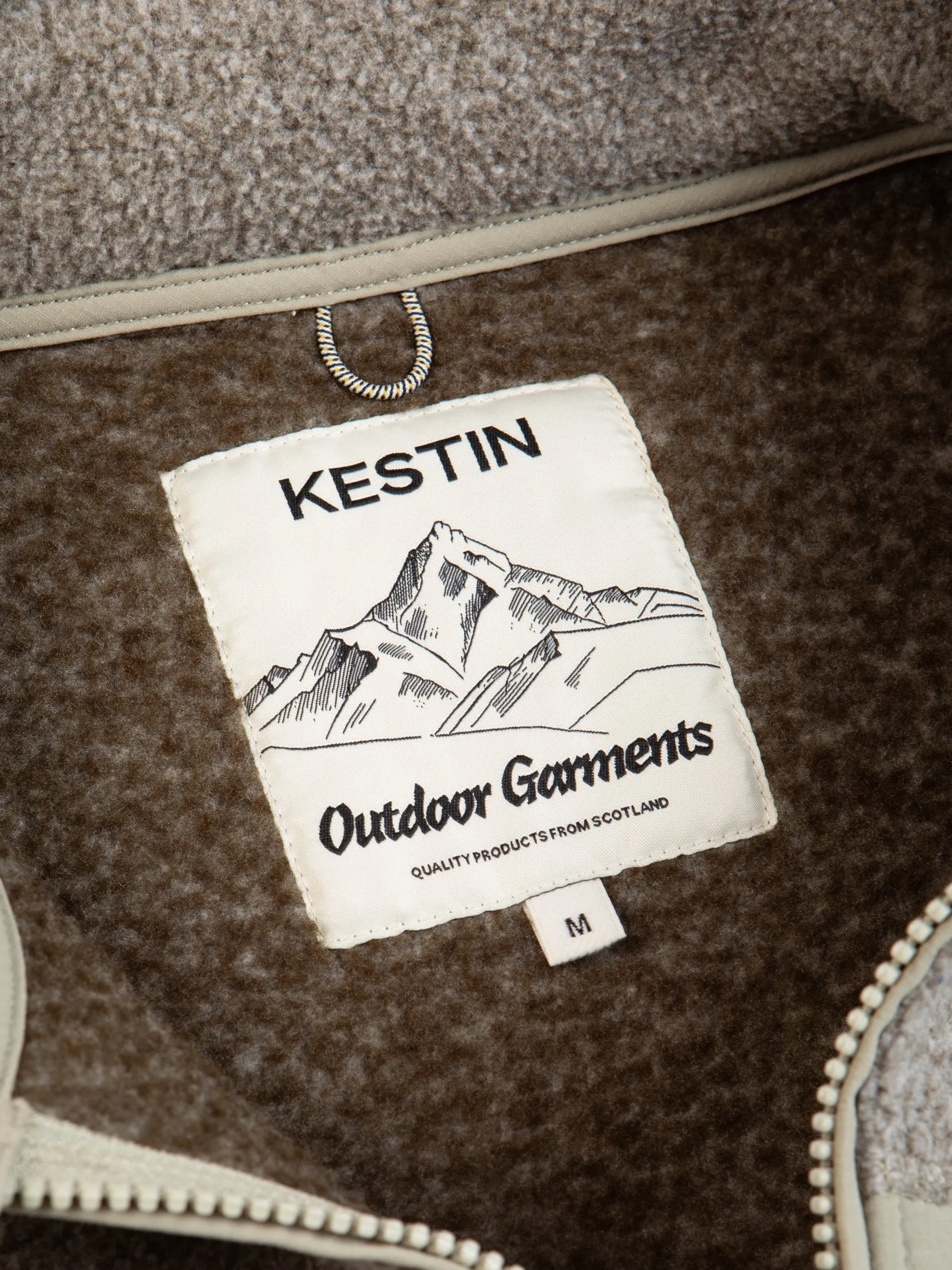 Nevis Fleece in Recycled Light Olive Marl