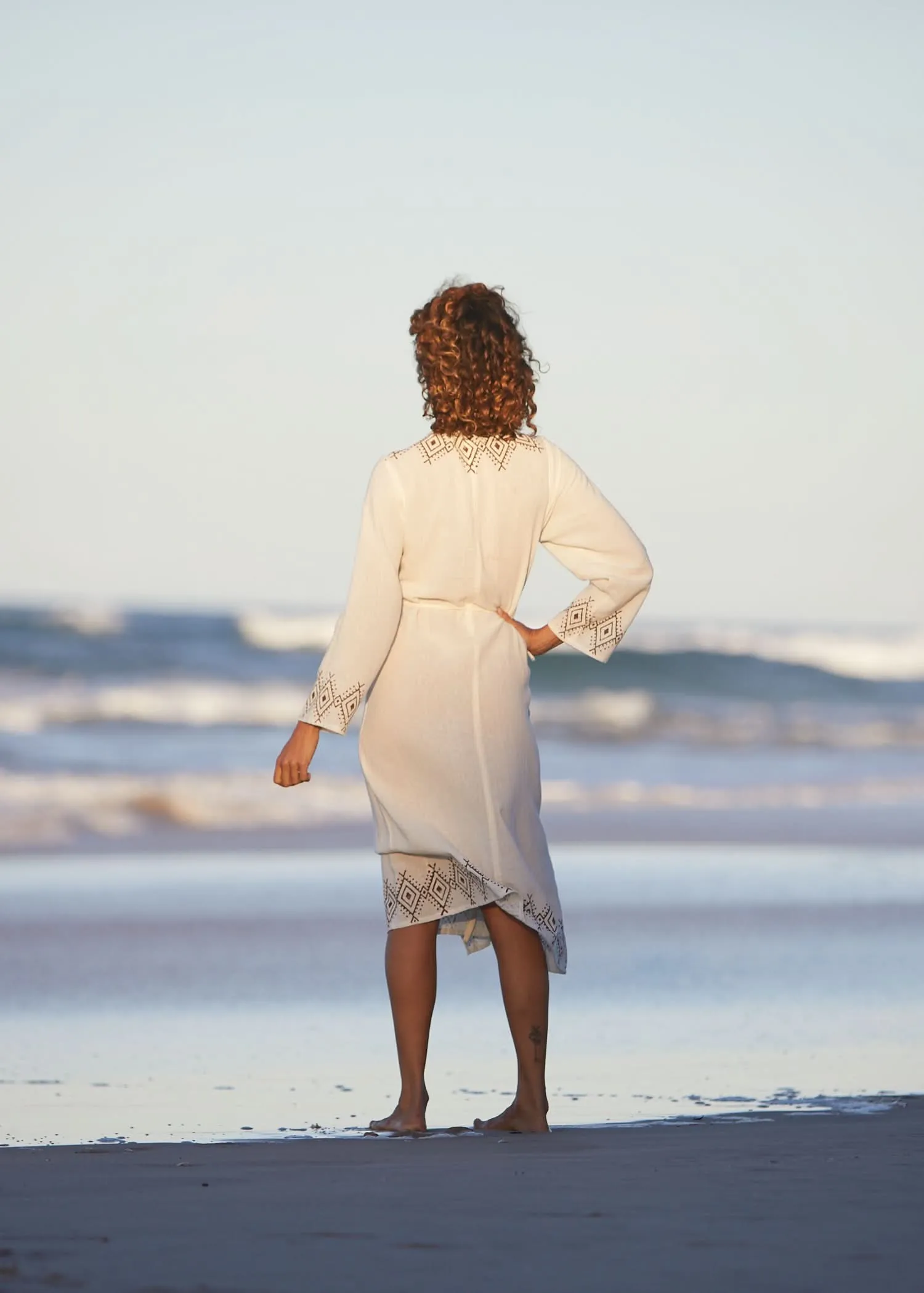 Oracle Wrap Around Dress - White/Black