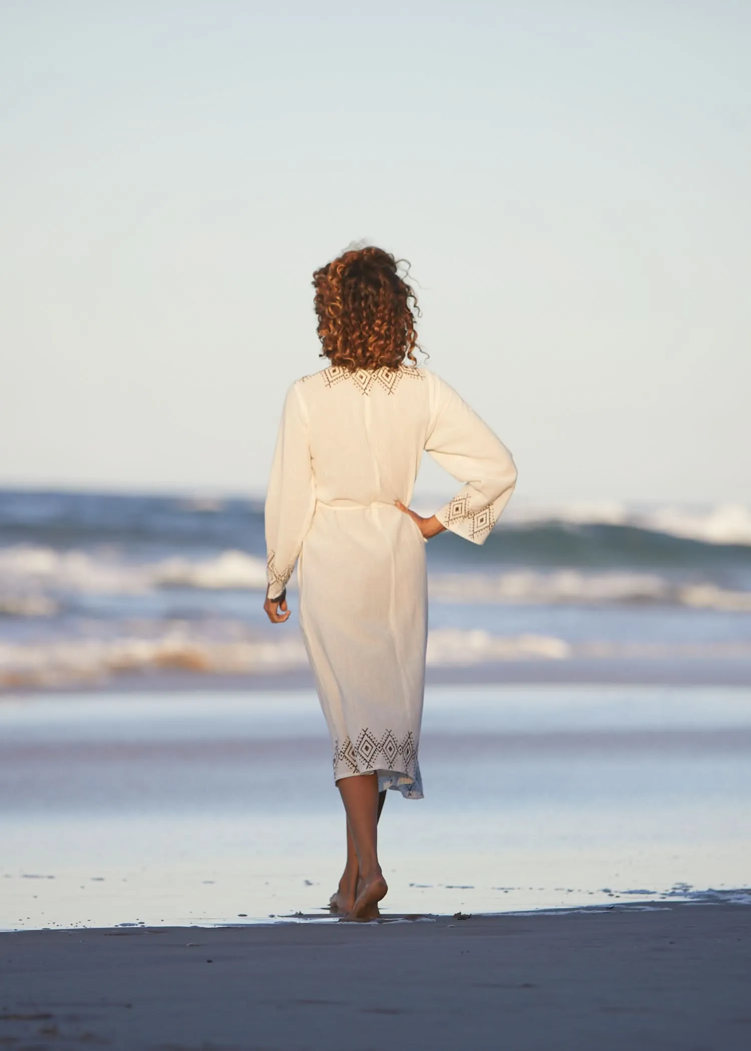Oracle Wrap Around Dress - White/Black