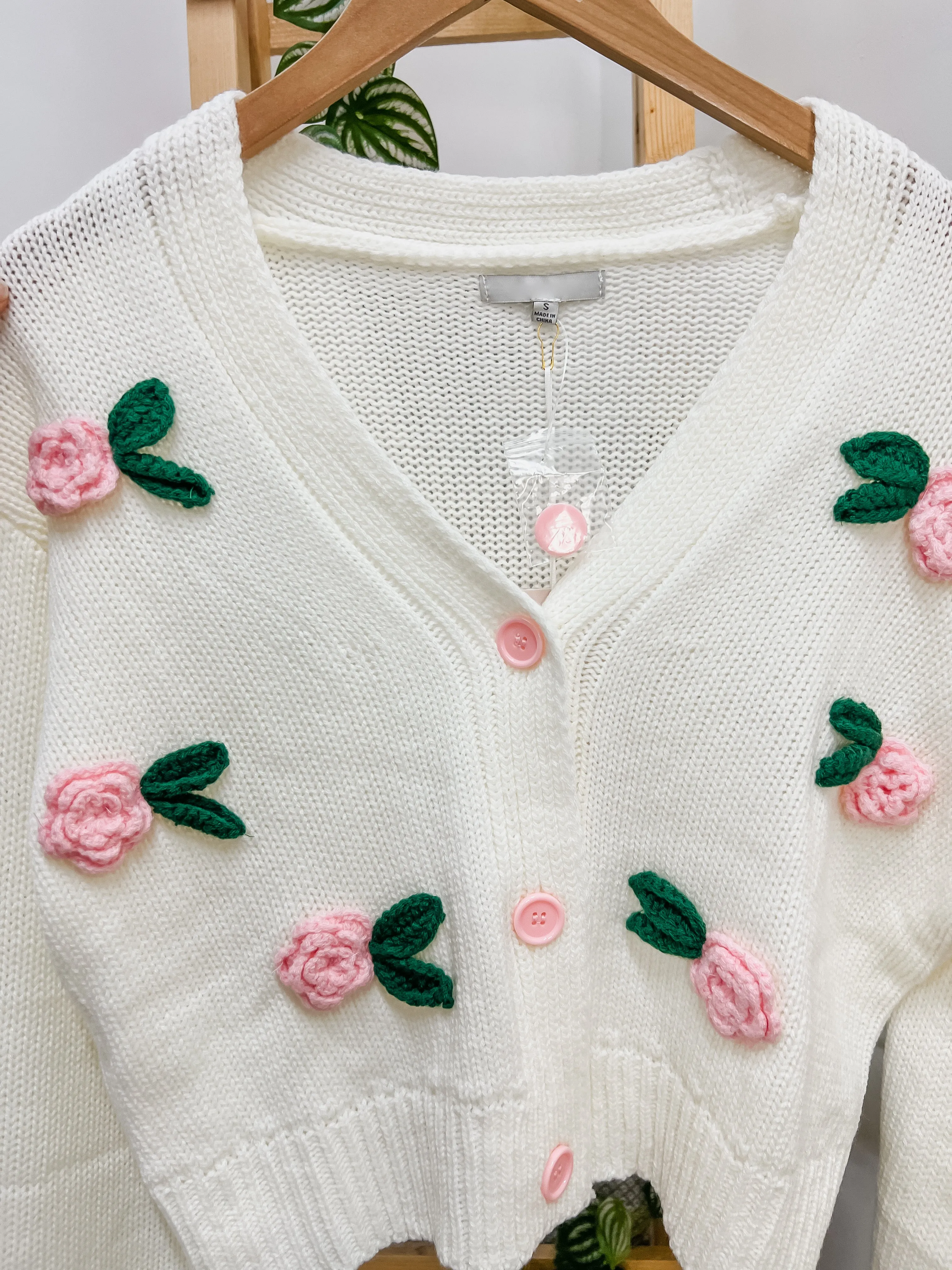 Rosalinda Dainty Flower Knit Cardigan