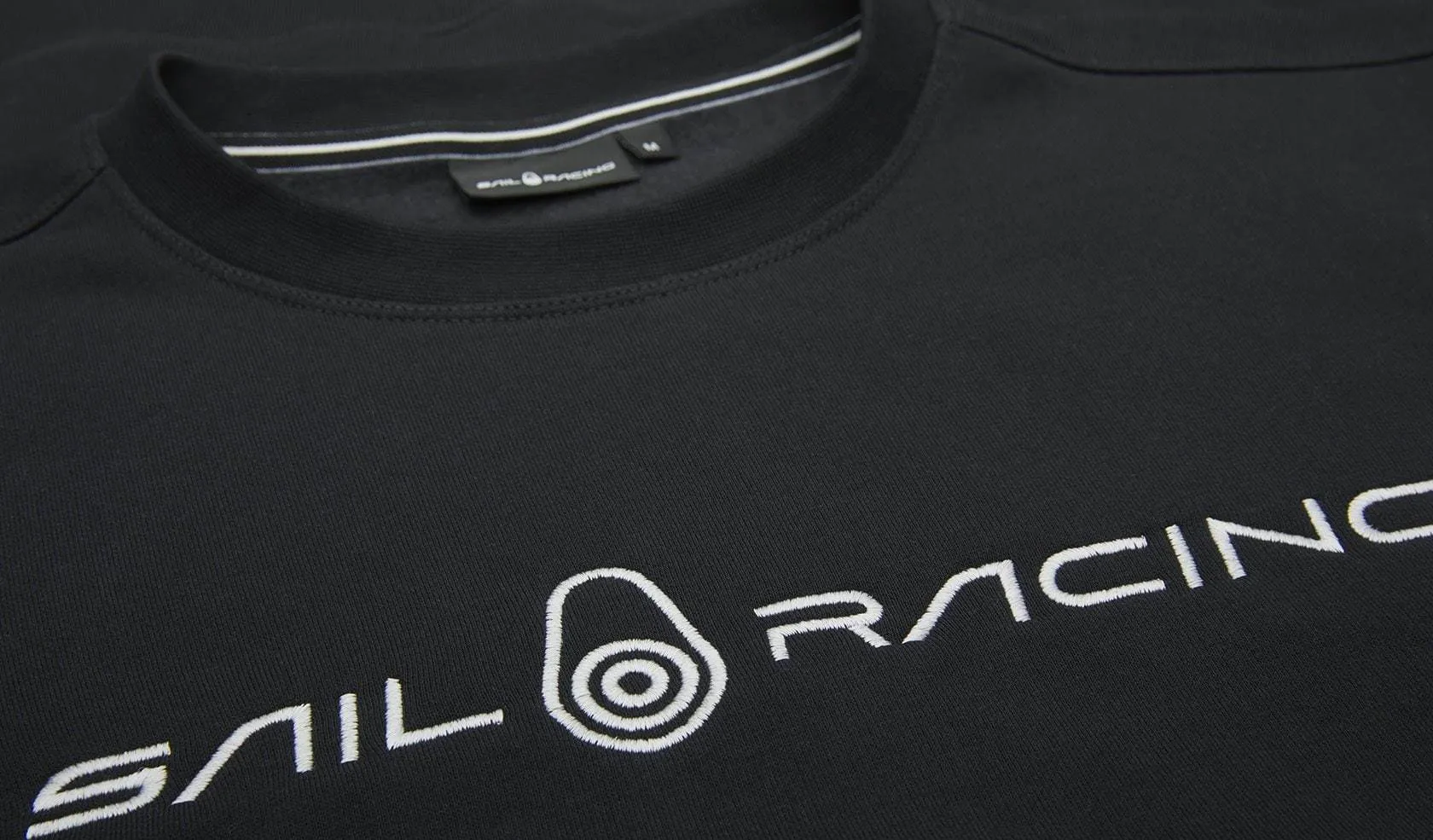 Sail Racing Men&#x27;s Bowman Sweater Carbon | Buy Sail Racing Men&#x27;s Bowman Sweater Carbon here | Outnorth